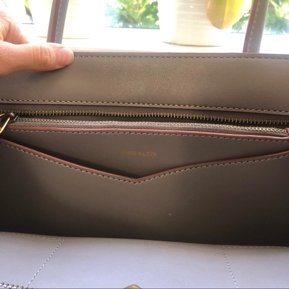 Anne Klein Bag w/ Crossbody &  Wallet Small Gray - Picture 2 of 3